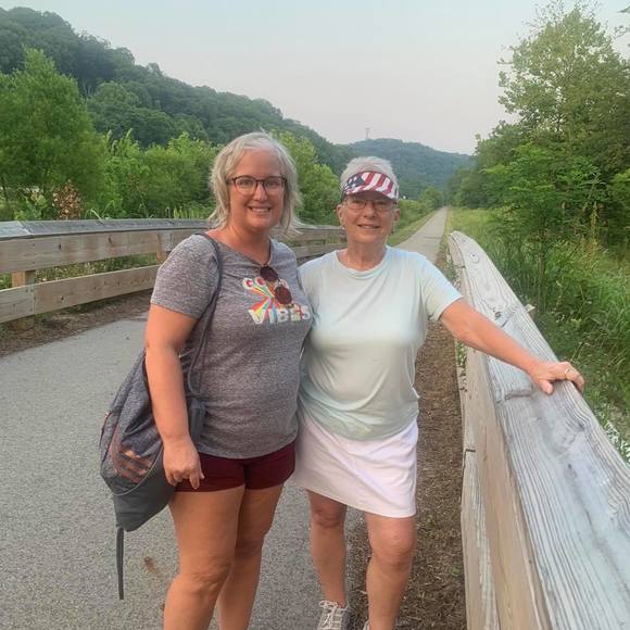 Meet your Posher, Trisha - Picture 1 of 1